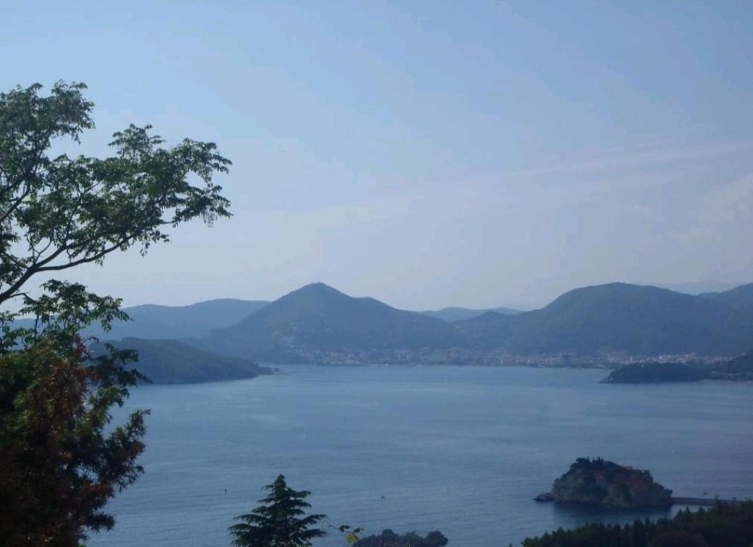 Apartments Dragisic Sveti Stefan Exterior photo