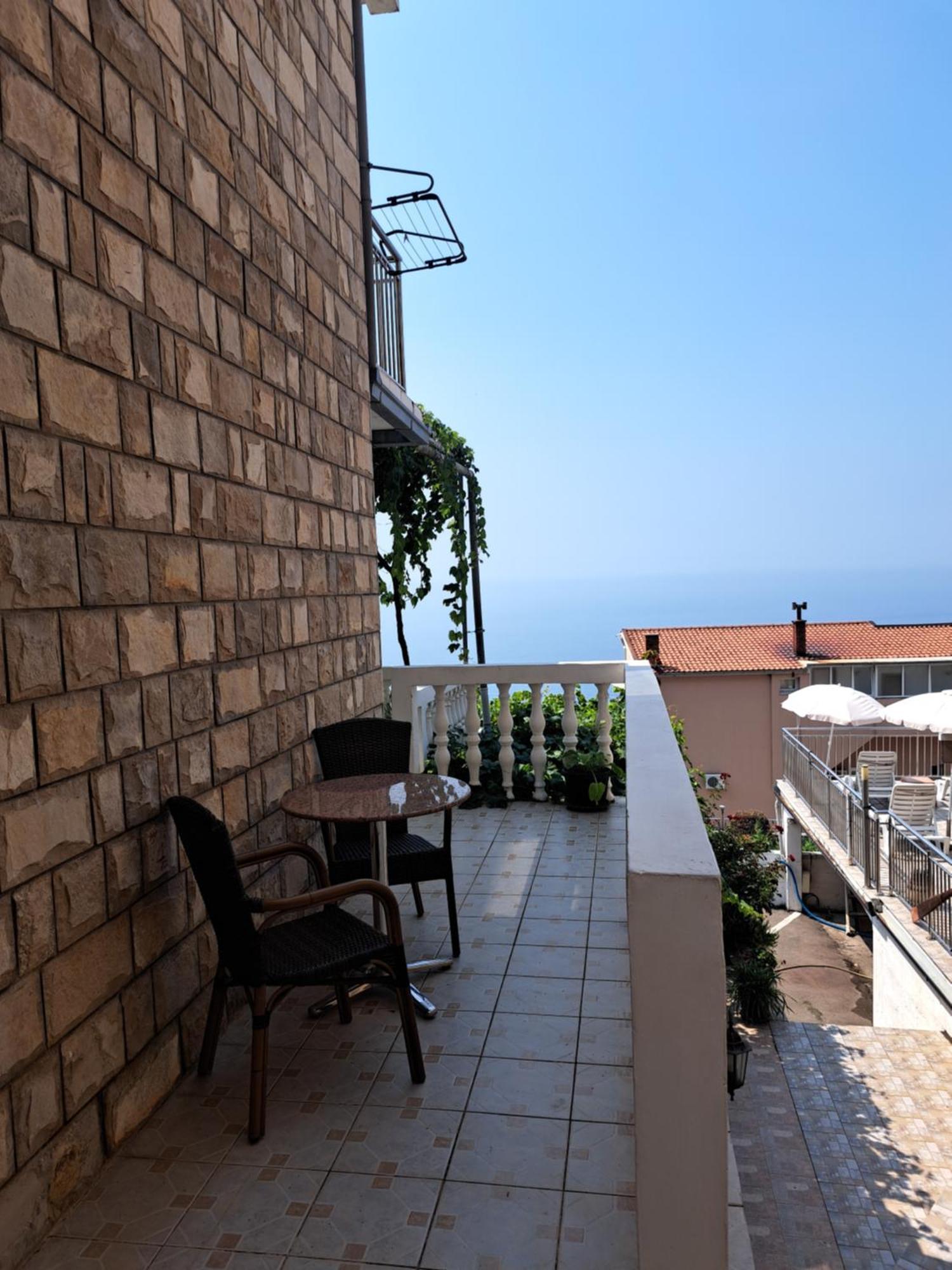 Apartments Dragisic Sveti Stefan Exterior photo